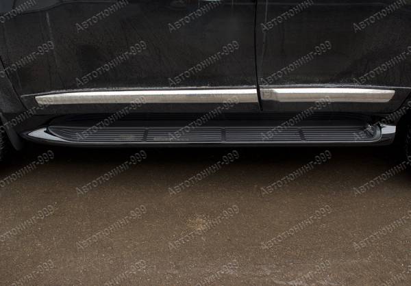   Toyota Land Cruiser 200    